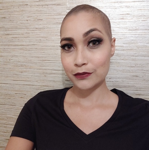 Meet your Posher, Victoria - Picture 2 of 2